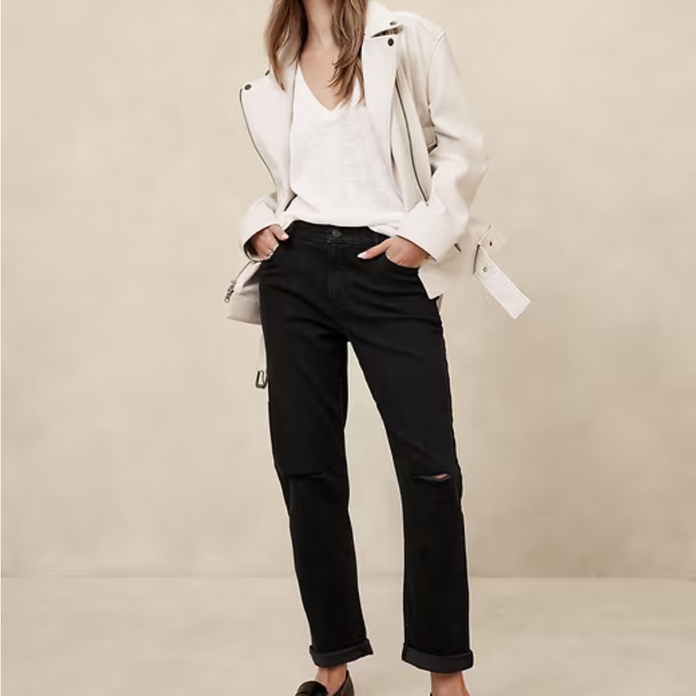 Banana Republic Girlfriend Jean in Black